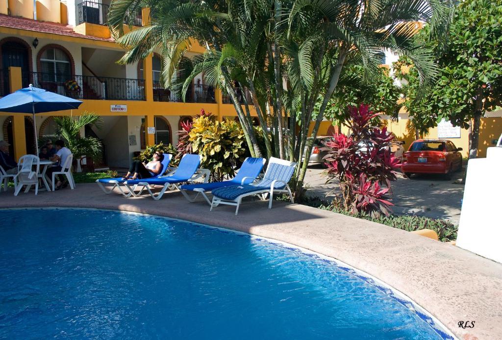 Bungalows El Delfin Rincon de Guayabitos Exterior photo