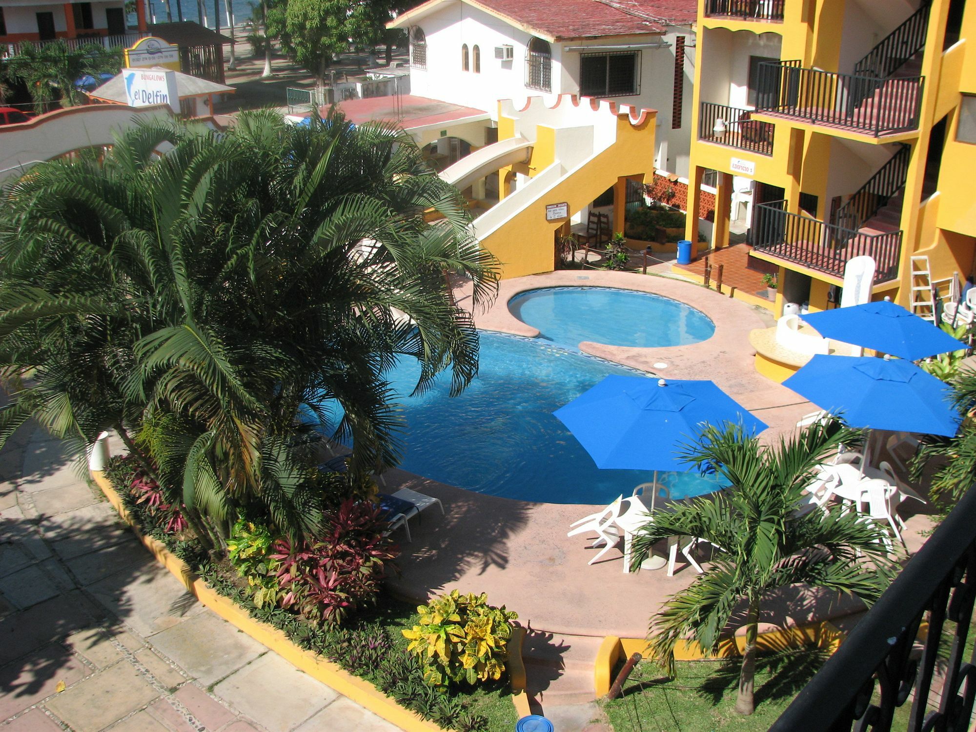 Bungalows El Delfin Rincon de Guayabitos Exterior photo