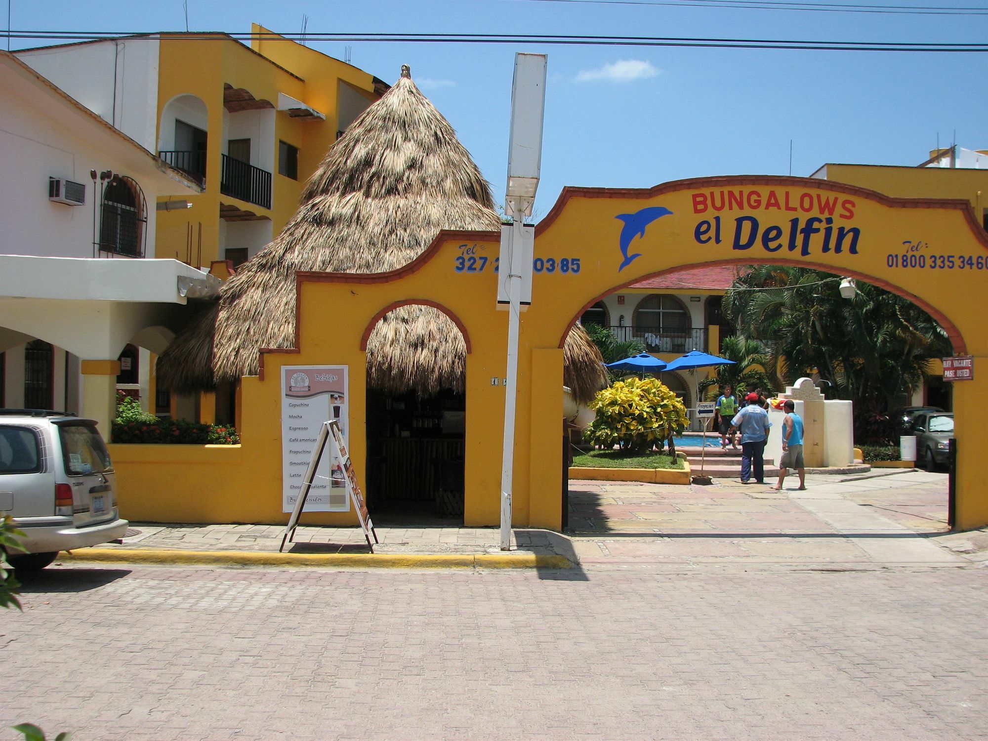 Bungalows El Delfin Rincon de Guayabitos Exterior photo